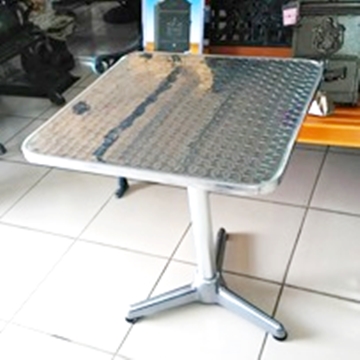 鋁製正方桌產品圖